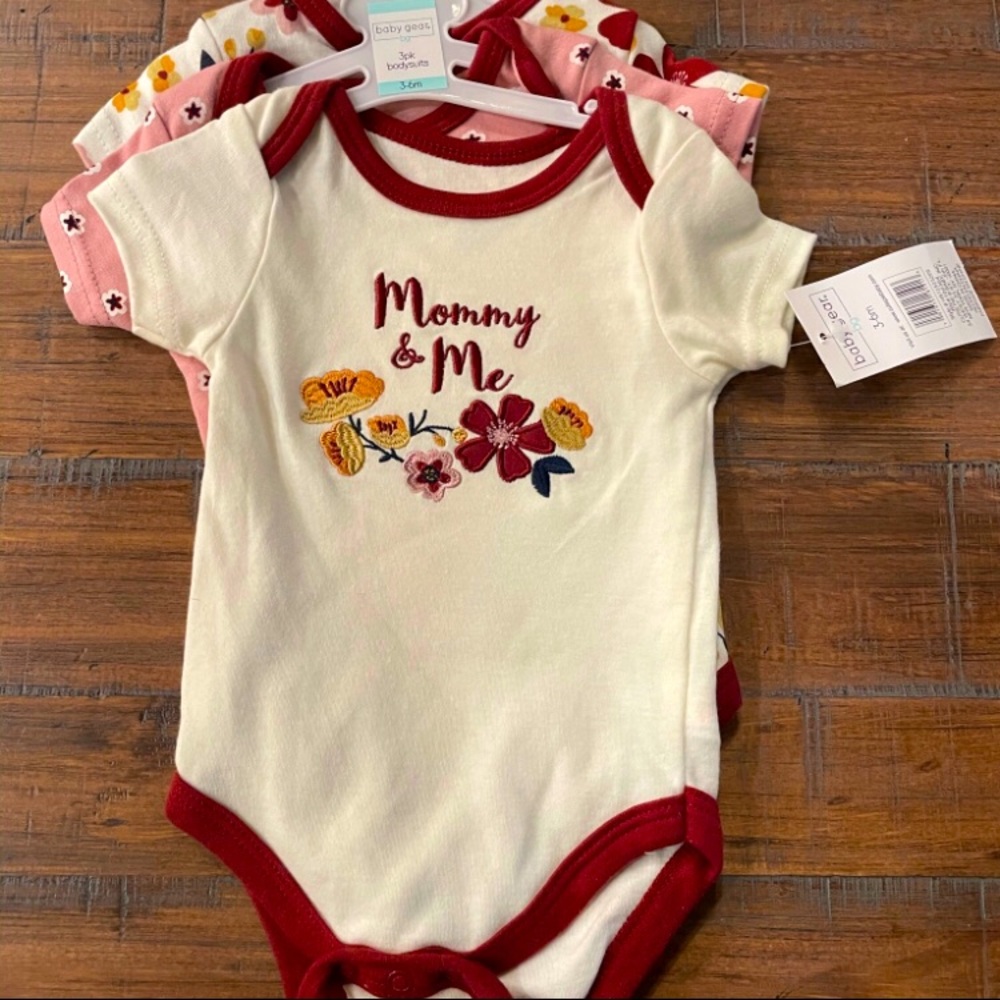 Three piece girl onesie set